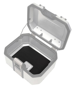 Kufer centralny aluminiowy Shad Terra TR48 + plastikowa duża płyta montażowa [pojemność: 48 l]