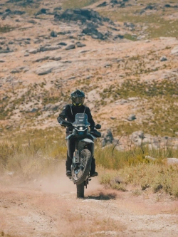 Kask adventure Nexx X.Lifecountry Terra czarno-szaro-żółty matowy