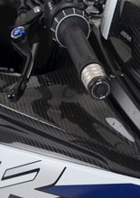 Koncówki kierownicy motocyklowej R&G BMW M 1000 RR (21-24)/S 1000 RR (23-), Yamaha Tracer 9/GT (21-24)/Tracer 9GT+ (25-) srebrno-czarne