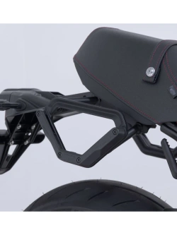 Zestaw sakw motocyklowych SideBag WP ze stelażami SW-Motech Yamaha XSR 900 (21-)/ GP (23-) [poj.: 2 x 16l]