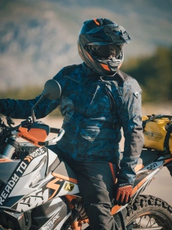 Kask adventure Nexx X.Lifecountry Terra szaro-czarno-czerwony matowy