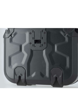 Zestaw: kufry boczne DUSC M/L + stelaże PRO SW-MOTECH do motocykla BMW F 750 GS / 850 GS (17-),F 850 GS Adventure (18-) [pojemność 41/33 l]