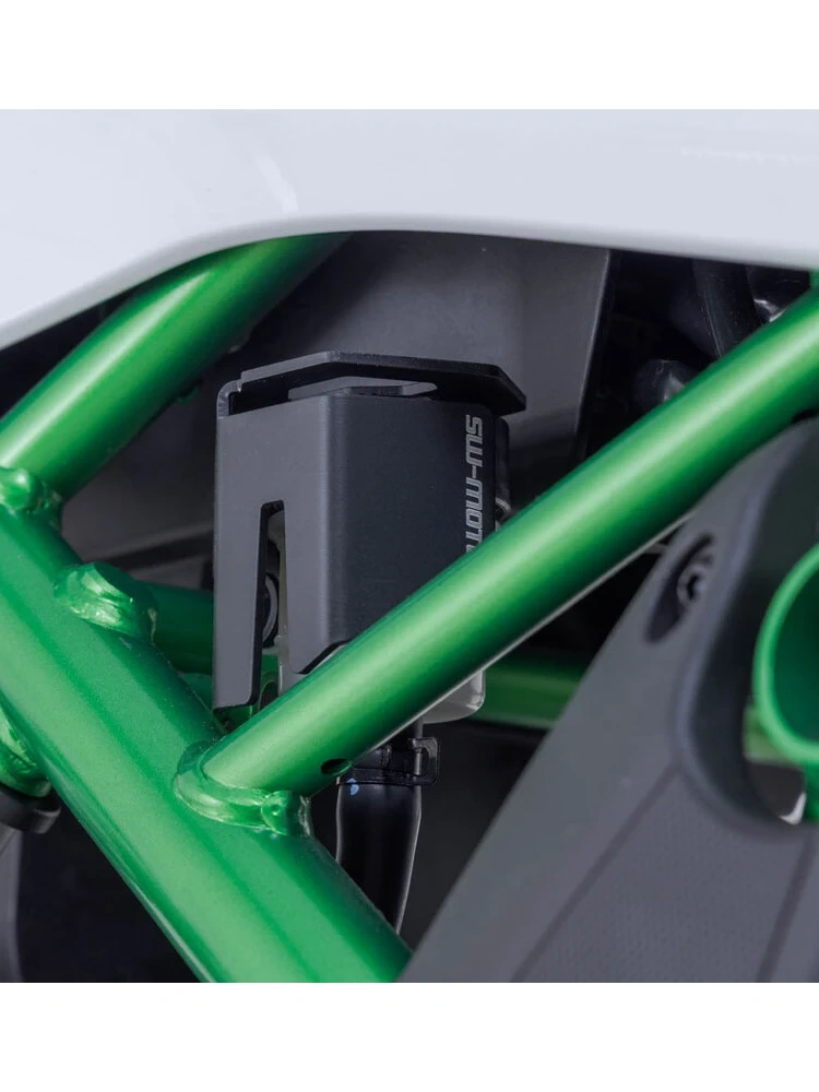 Osłona zbiornika płynu hamulcowego SW-Motech Kawasaki KLE 500/ SE (26-)