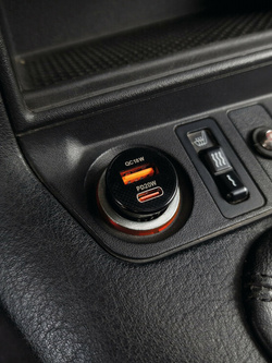 Ładowarka USB (A+C) Lampa [12/24V]