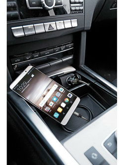 Kabel USB A Lampa z wyjściem USB typu C 100 cm czarny