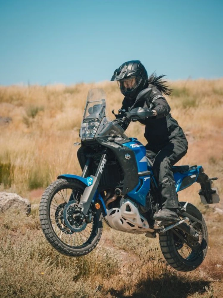 Kask adventure Nexx X.Lifecountry Plain czarny matowy