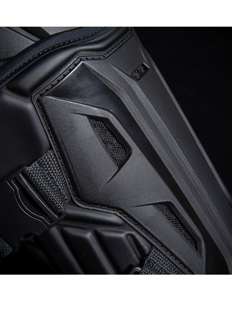 Ochraniacze kolan Icon Field Armor 3