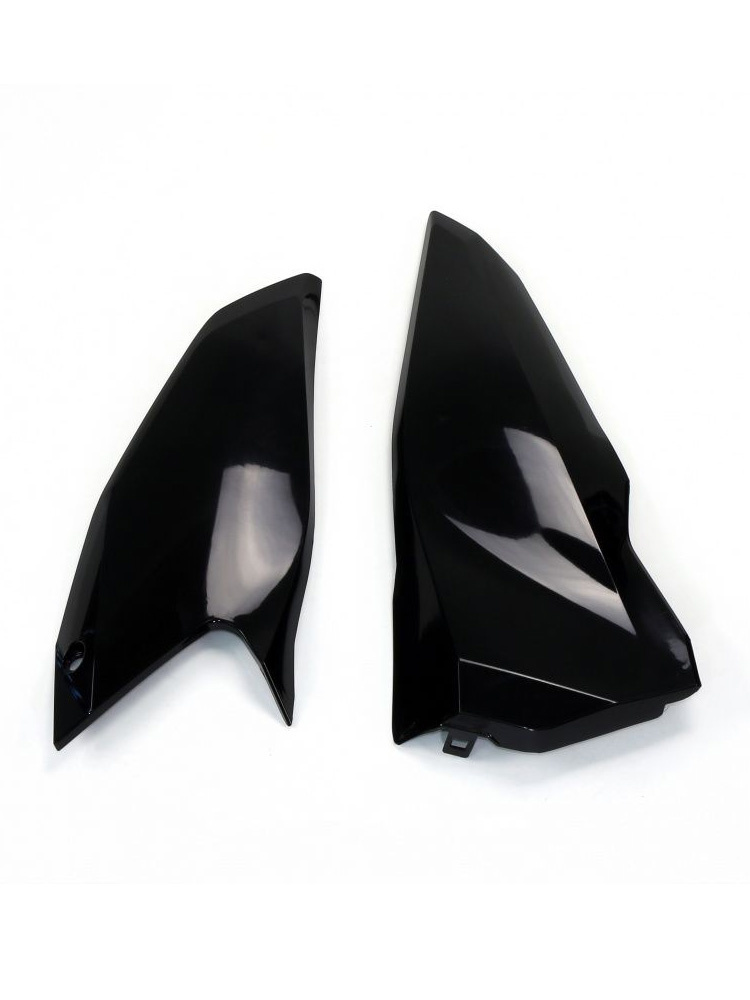 Osłony boczne tylne UFO do Husqvarna TC/TE 125, FC/TX/TE/FE 250, TC/TE/TX 300, FC/FE 350, FC/FE 450, FE 501 (14-16), TC 250 (16) czarne