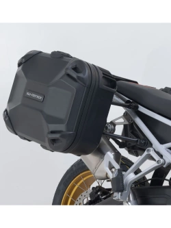 Zestaw: kufry boczne DUSC M i L + kufer centralny DUSC L + stelaże PRO + stelaż Street-Rack SW-Motech KTM (wybrane modele) [poj.: 1 x 33l + 2 x 41l]