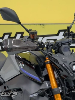 Zestaw montażowy handbarów Barkbusters Yamaha MT-09/SP (21-23) czarny