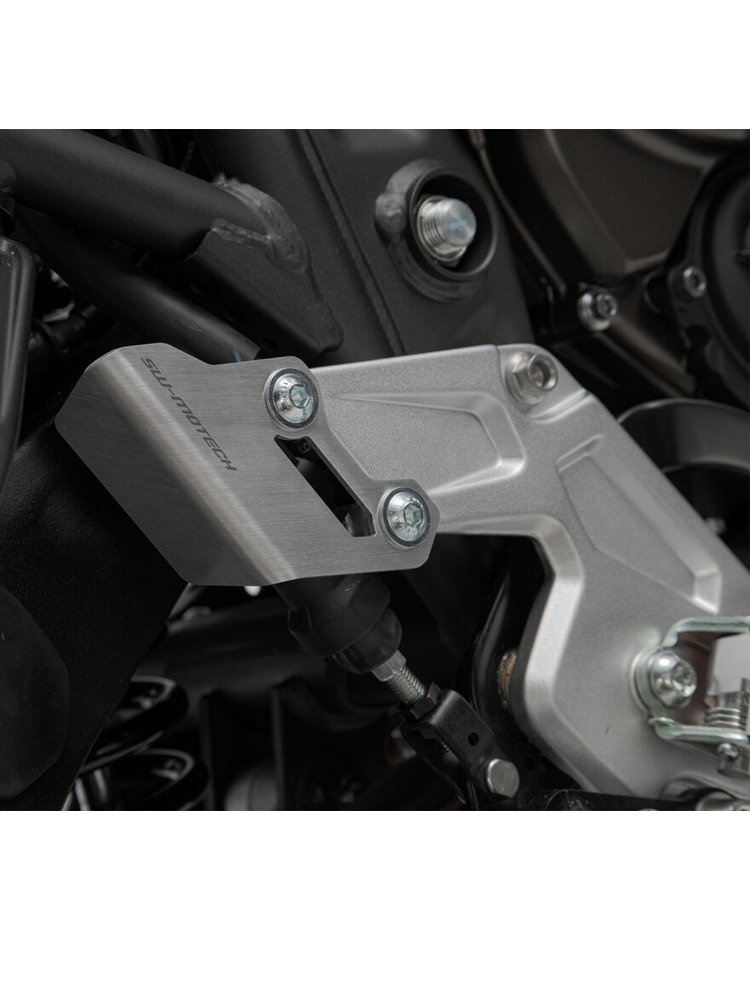 Zestaw zabezpieczający: osłona kolektora, pompy hamulcowej.SW-MOTECH Yamaha Tenere 700 (19-)