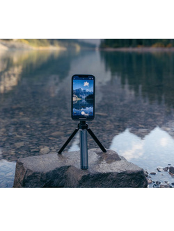 Zestaw: etui na telefon Samsung Galaxy S22 oraz adapter do statywu Quad Lock