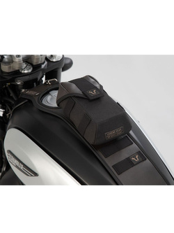 Zestaw: torba akcesoryjna LA1 i pas na zbiornik SLA SW-Motech Triumph modele (15-)