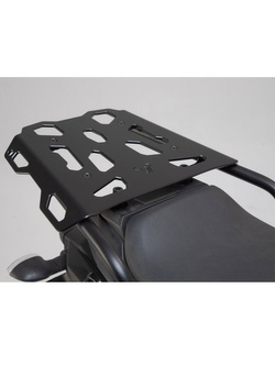 Zestaw: kufer centralny srebrny TRAX ADV + stelaż Street-rack SW-Motech Kawasaki ZZR1400 (06-14) [pojemność 38 L]