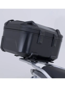 Zestaw: kufer centralny DUSC L + stelaż Adventure-rack SW-Motech CF Moto 700 MT (24-)/ 800 MT (21-25) [poj.: 41l]