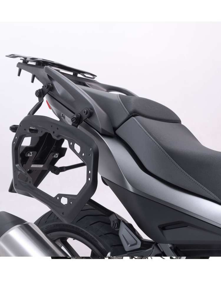 Zestaw: kufry boczne + stelaż PRO ABS ® Aero System Sw-Motech do Honda NT1100 (22-)