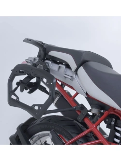 Zestaw: kufry boczne + stelaże Pro TRAX ADV SW-Motech BMW R 1200 GS (04-12)/ Adventure (06-13) czarne [poj.: 37 + 45l]