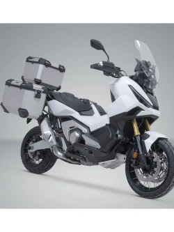 Zestaw: kufry boczne + kufer centralny TRAX ADV + stelaże SW-Motech Honda X-ADV 750 RH21 (24-) srebrne