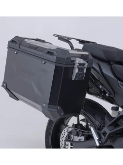 Zestaw: kufry boczne TRAX ADV + stelaże PRO SW-Motech BMW F 900 R/ XR (24-) czarne [poj.: 2 x 45l]