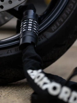 Łańcuch do motocykla Oxford Combi Chain 8 z szyfrem [długość: 0.9 m; średnica oczka: 8 mm]