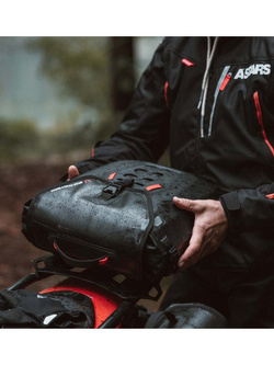 Sakwa wodoodporna SysBag WP M SW-MOTECH + stelaż na lewą stronę SLC do Ducati Scrambler 1100 Pro / Sport Pro / Tribute Pro (19-25) [pojemność: 1x 17-23L]