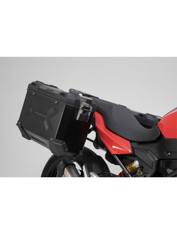 Zestaw: kufry boczne + stelaże PRO TRAX ADV SW-MOTECH 45/45L do motocykla BMW F 900 R / XR [19-24] [pojemność 2 x 45 L]