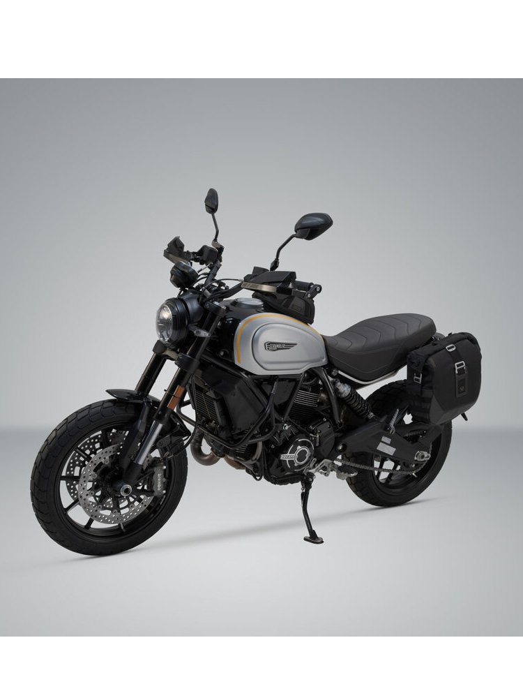 Zestaw: sakwa boczna LEGEND GEAR LC2 Black na lewą stronę + stelaż do Ducati Scrambler 1100 Pro / Sport Pro / Tribute Pro (19-)