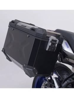 Zestaw: kufry boczne + kufer centralny TRAX ADV + stelaże SW-Motech Yamaha Tracer 7 (RM30, RM31) (21-) czarne [poj.: 2 x 45l + 38l]