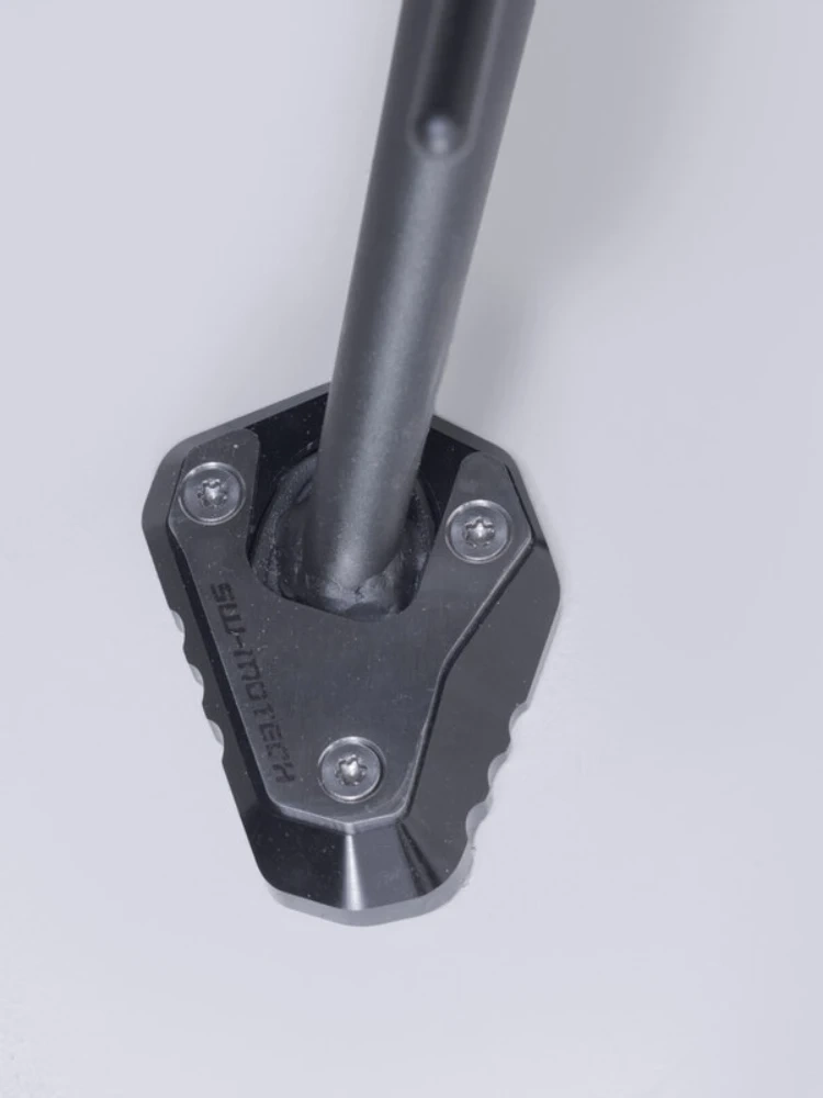 Poszerzenie stopki bocznej SW-Motech Kawasaki Versys 1000 (14-)/ 1100/ SE (24-) czarno-srebrne