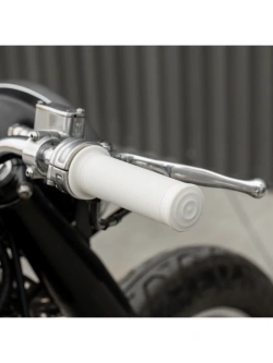 Manetki motocyklowe Biltwell Kung Fu TPV do kierownic o średnicy 22 [mm] białe