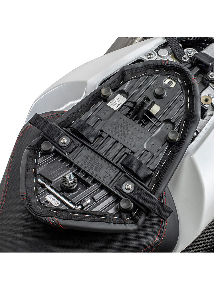 Paski montażowe Kriega Triumph Speed Triple 1050