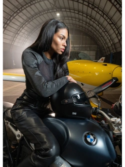 Body damskie z ochraniaczami Pando Moto Bia czarne