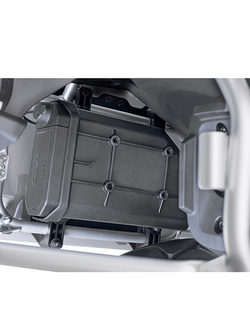 Zestaw mocujący skrzynkę narzędziową GIVI S250 do stelaża bocznego CF Moto 800 MT/ Touring/ Sport (22-)/ Explore (24-)