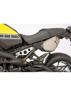Panel boczny Retro PUIG do Yamaha XSR900 16-19 (czarny mat)