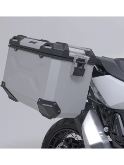 Zestaw: kufry boczne + kufer centralny TRAX ADV + stelaże SW-Motech Honda X-ADV 750 RH21 (24-) srebrne