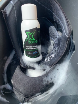 Płyn do prania wyściółki kasku Xzone [pojemność: 300 ml]