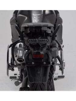 Zestaw: kufry boczne DUSC M i L + stelaże PRO SW-Motech Yamaha XT1200Z Super Tenere (10-) [poj.: 33l + 41l]