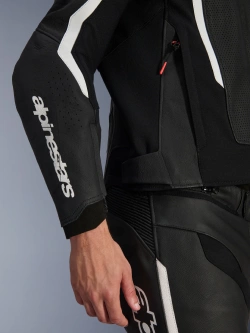 Kurtka motocyklowa skórzana Alpinestars GP Force Airflow v2 czarno-biała