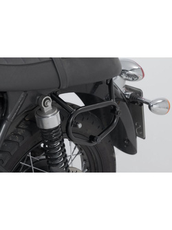 Zestaw: sakwa boczna Legend Gear LC2 + stelaż SLC SW-MOTECH do Triumpha Scrambler (05-16) czarna [pojemność: 13.5 l; na lewą stronę]