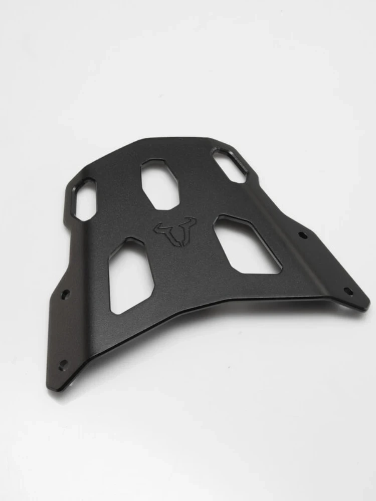Stelaż centralny Street-Rack SW-Motech Suzuki GSX-8T/ TT (25-)