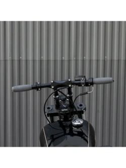 Manetki motocyklowe Biltwell Recoil TPV do kierownic o średnicy 25.4 [mm] szare