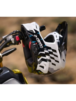 Kask enduro Cardo Venture czarno-biało-niebieski