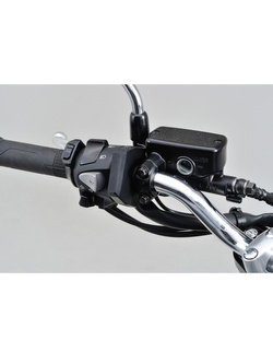 Ładowarka USB typu "A" Daytona Parts Slim mocowana na kierownicy motocykla [2 porty]