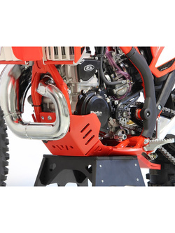 Płyta pod silnik AXP Racing Xtrem do Beta 250 Xtrainer, 300 Xtrainer (16-) z osłoną podnośnika czerwona