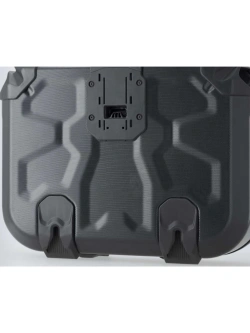 Zestaw: kufry boczne DUSC M + stelaże PRO SW-Motech Honda X-ADV 750 RH21 (24-) [poj.: 2 x 33 l]