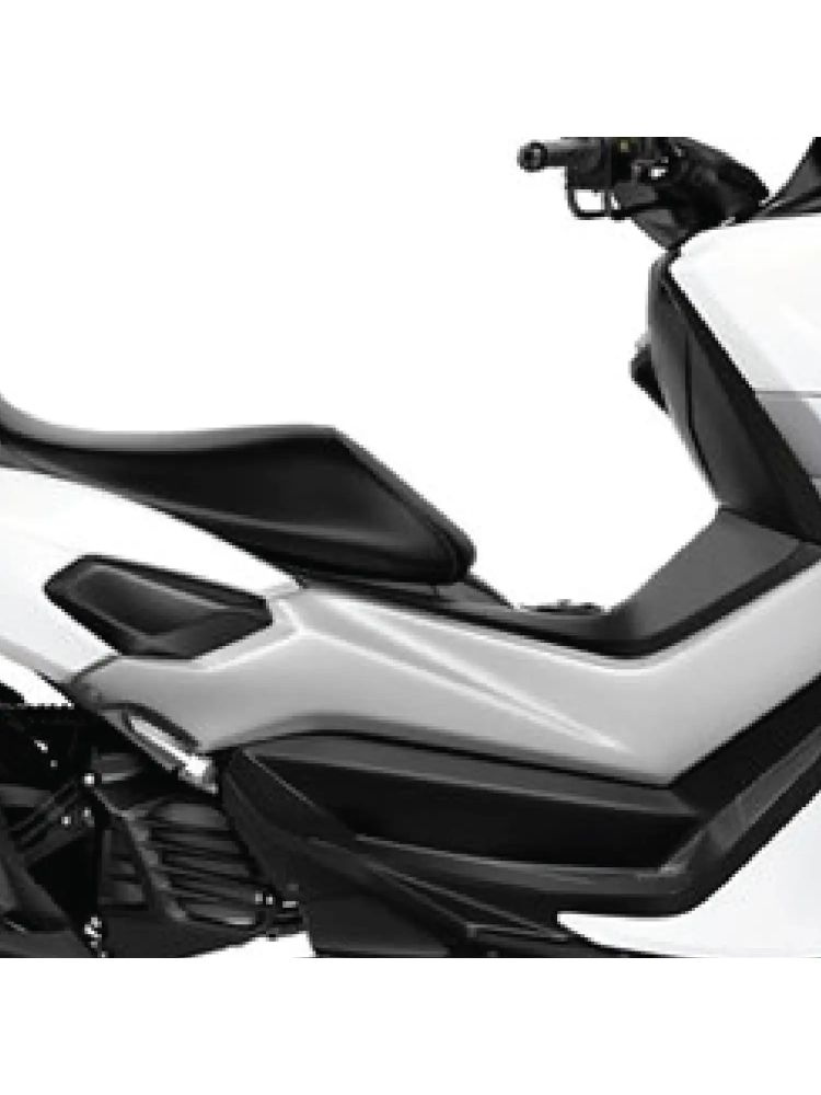 Tankpad antypoślizgowy 4 części R&G Aprilia (wybrane modele) przeźroczysty