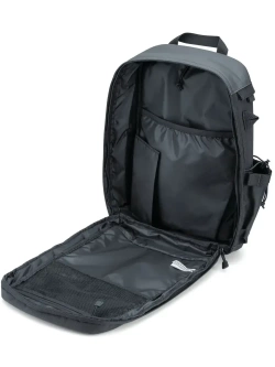 Plecak motocyklowy Kuryakyn Momentum Runaway czarny [poj.: 20l]