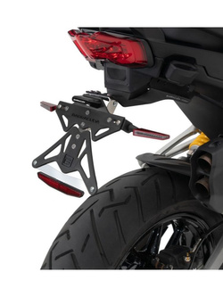 Mocowanie Barracuda do tablicy rejestracyjnej do Ducati Multistrada V4S (22) czarne