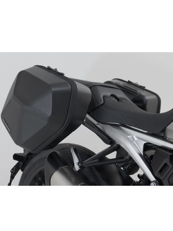 Zestaw: kufry boczne plastikowe + stelaże URBAN ABS SW-MOTECH do Honda CB1000R (21-25) [pojemność: 2 x 16,5l]