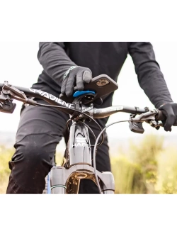 Uchwyt rowerowy Quad Lock Out Front mocowany na kierownicy 